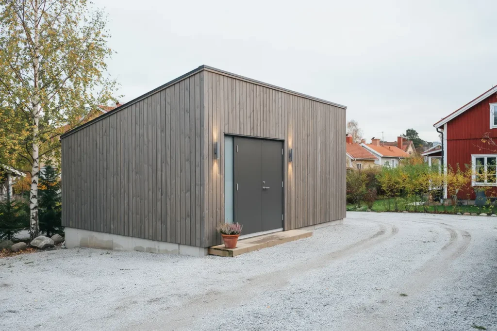 ombyggnad av garage till isolerat hobbyrum i smo